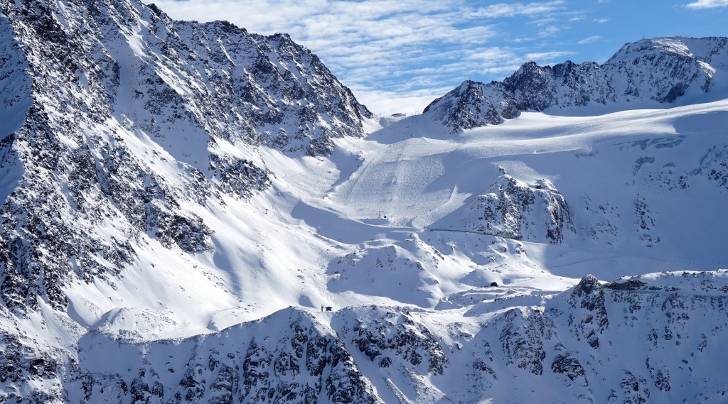 Piste de ski dans les alpes